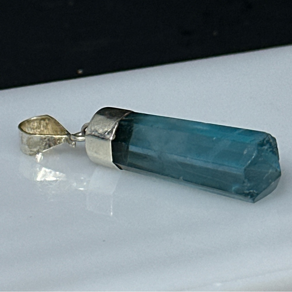 Sterling Silver 925 Fluorite Point Pendant Crystal - Picture 5 of 17